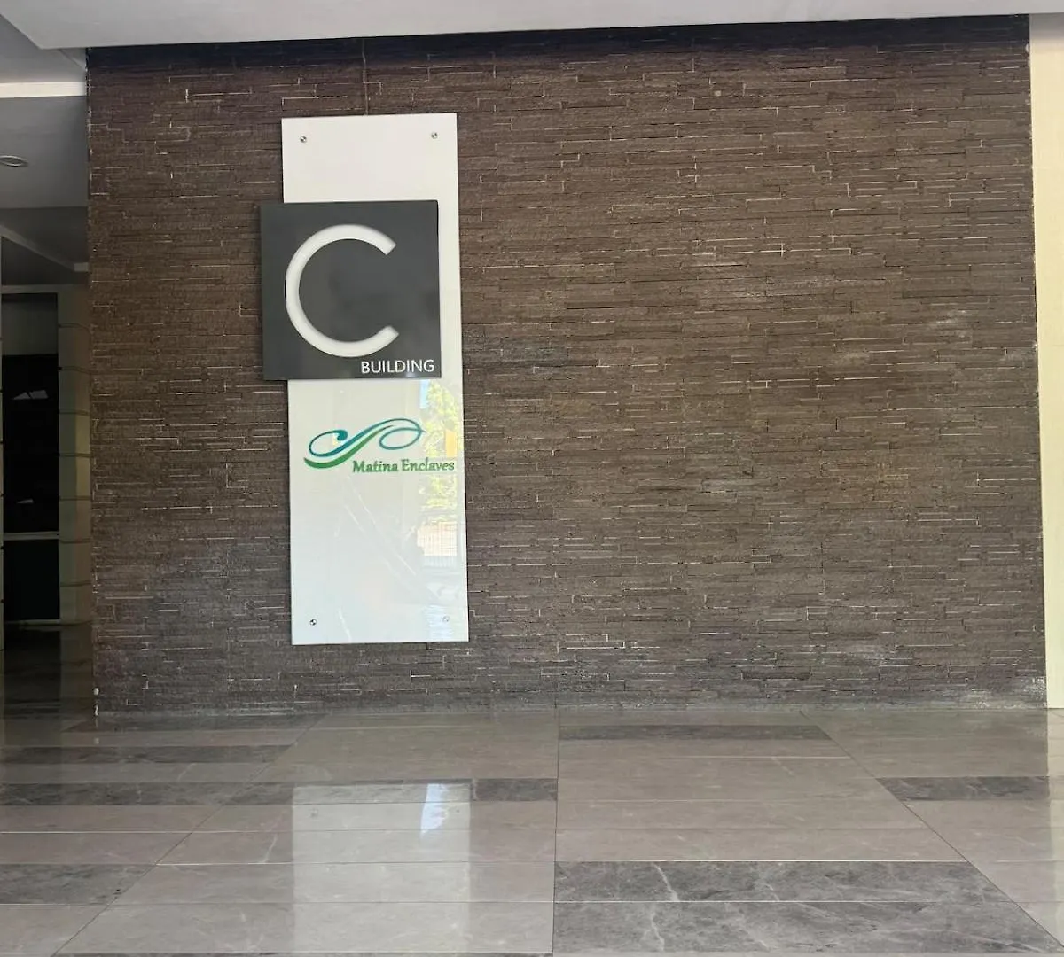 Spacious Fully-Furnished 2 Bedroom & 2 Bath In Davao City Near Sm Ecoland & Dgt 필리핀