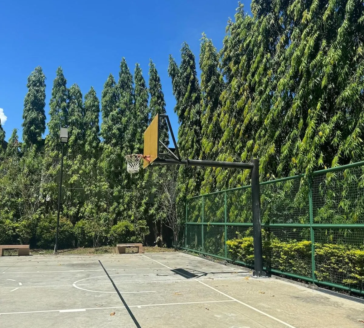 Spacious Fully-Furnished 2 Bedroom & 2 Bath In Davao City Near Sm Ecoland & Dgt 아파트