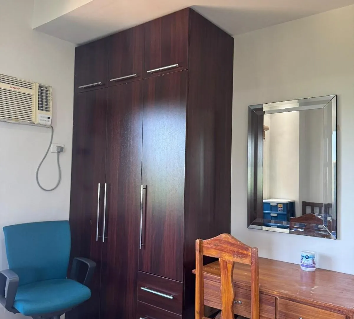 Spacious Fully-Furnished 2 Bedroom & 2 Bath In Davao City Near Sm Ecoland & Dgt 아파트